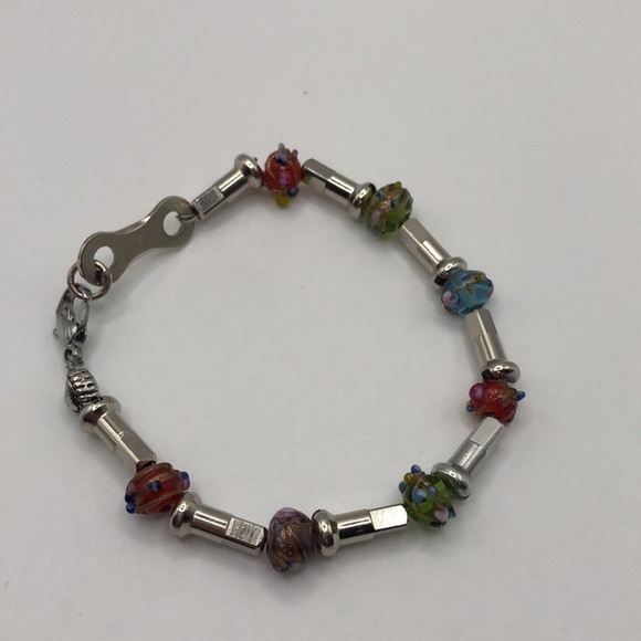BICYCLE 🚴 Parts Bracelet with Colored Beads and Lobster Clasp 7” long - Picture 2 of 8